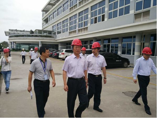 海门市长一行国庆节前检查乐鱼（中国）药业